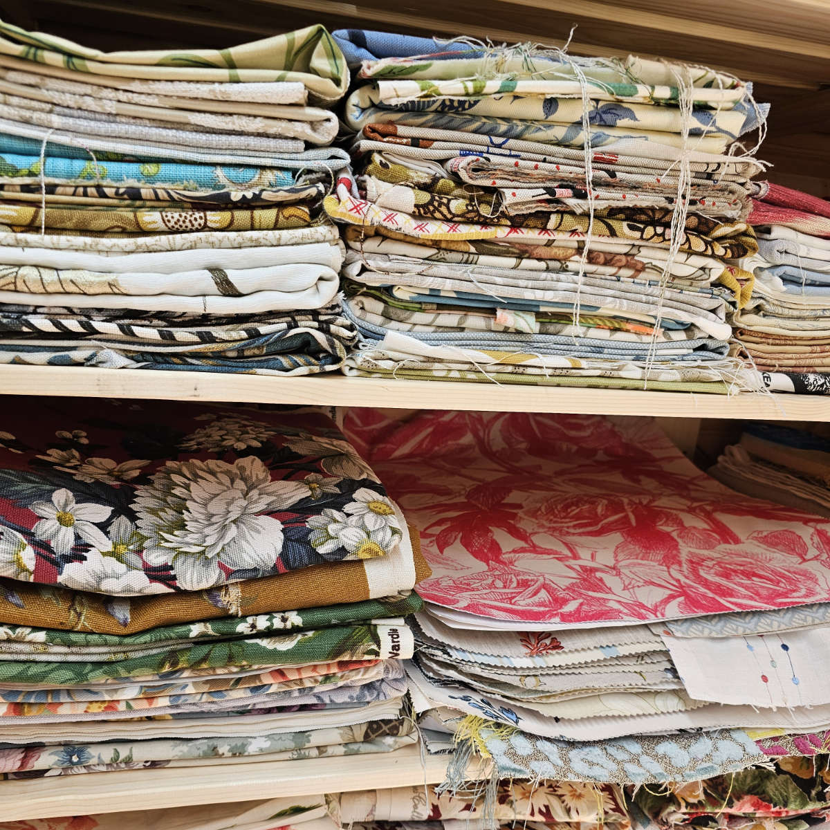 Large collection of fabric styles Large collection of fabric styles